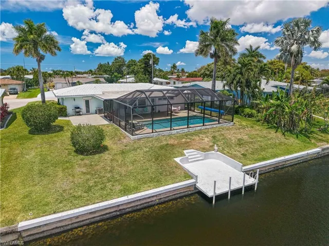 3013 SE 17th  PL, Cape Coral, FL 33904