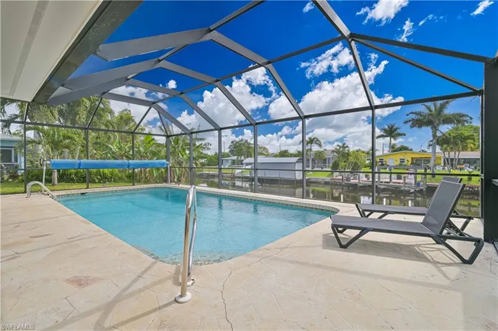 3013 SE 17th  PL, Cape Coral, FL 33904
