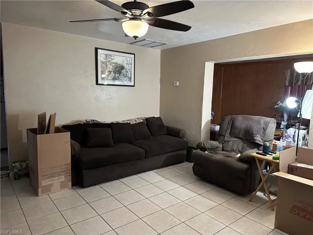 13473  2nd  ST, Fort Myers, FL 33905