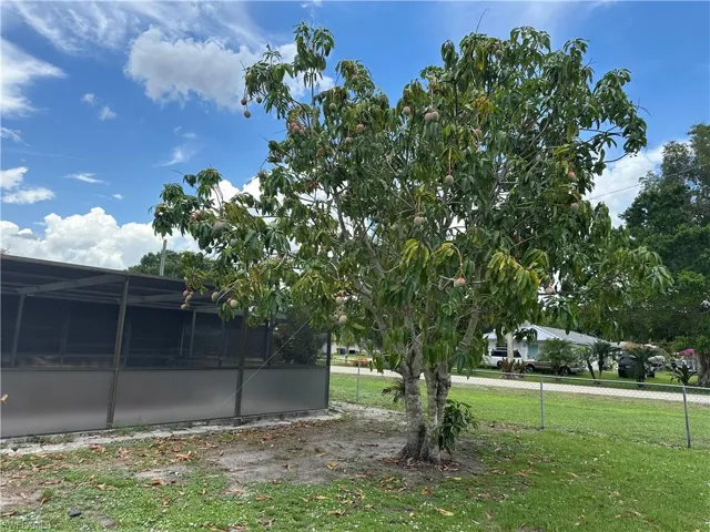 13473  2nd  ST, Fort Myers, FL 33905