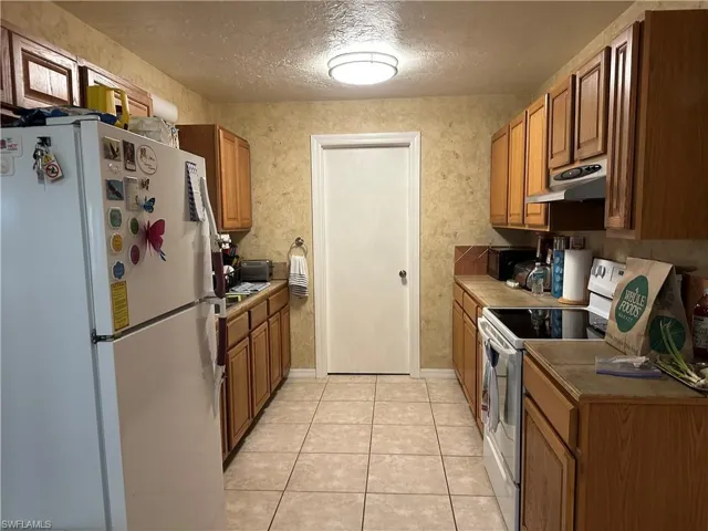 13473  2nd  ST, Fort Myers, FL 33905