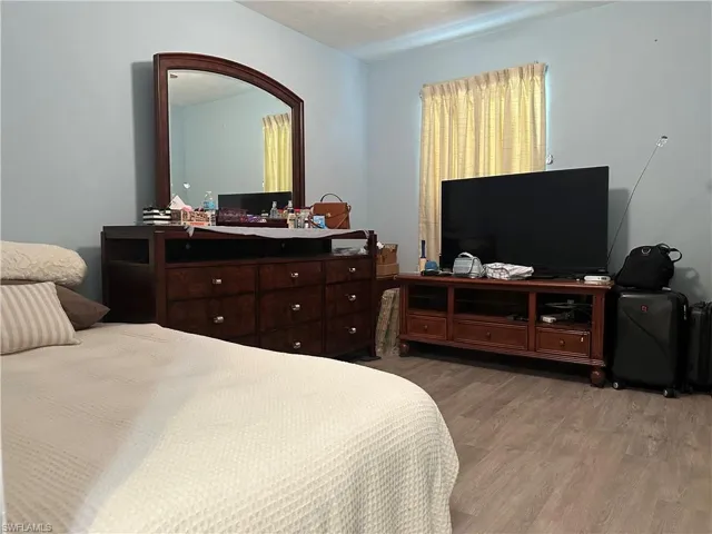 13473  2nd  ST, Fort Myers, FL 33905
