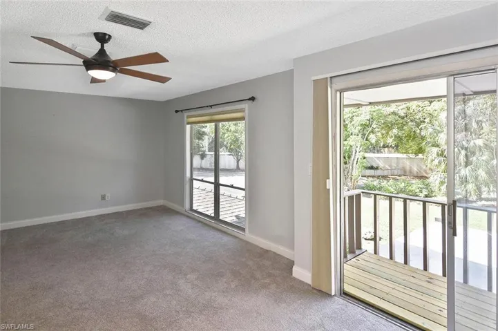 4295 Island Cir 2, Fort Myers, Florida 33919