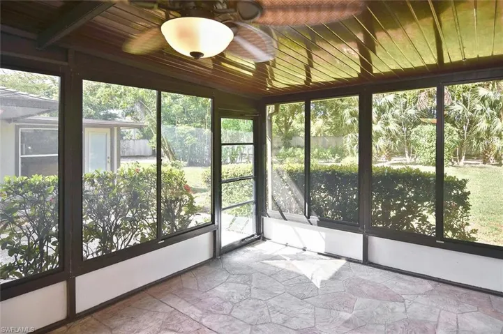 4295 Island Cir 2, Fort Myers, Florida 33919