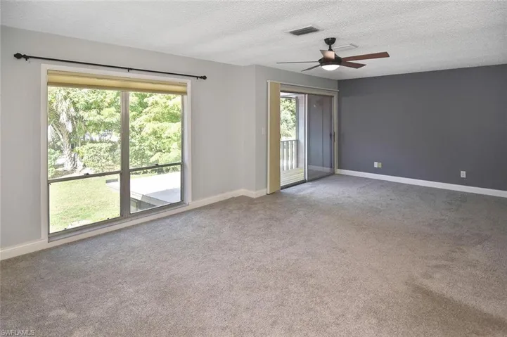 4295 Island Cir 2, Fort Myers, Florida 33919