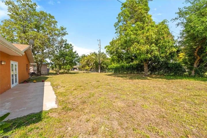 631 Se 34th Ter, Cape Coral Fl 33904