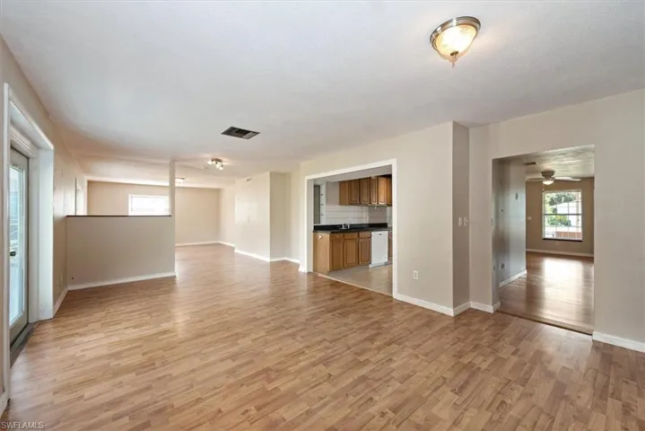 631 Se 34th Ter, Cape Coral Fl 33904