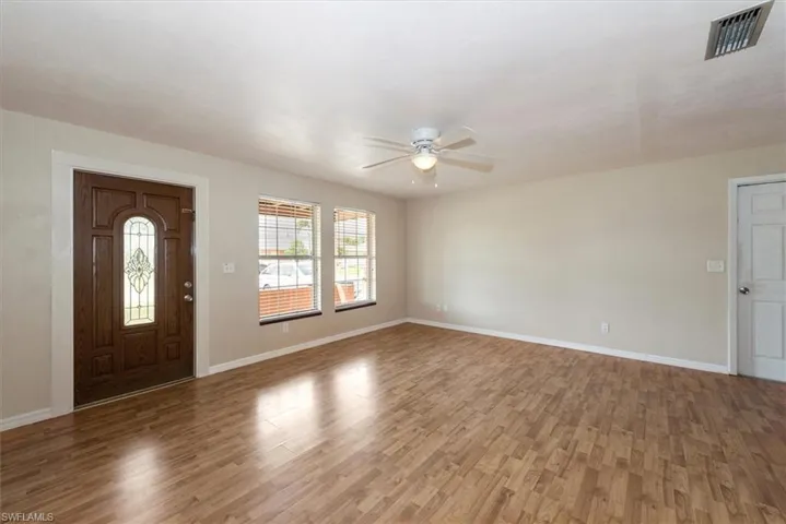 631 Se 34th Ter, Cape Coral Fl 33904