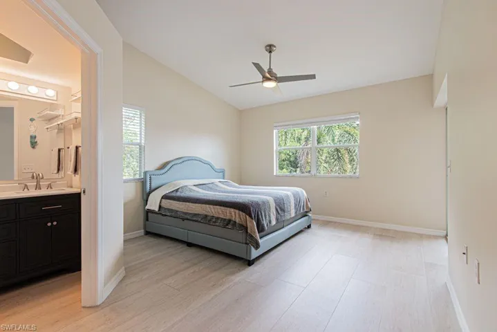 4985 Sandra Bay Dr 201, Naples, Florida 34109