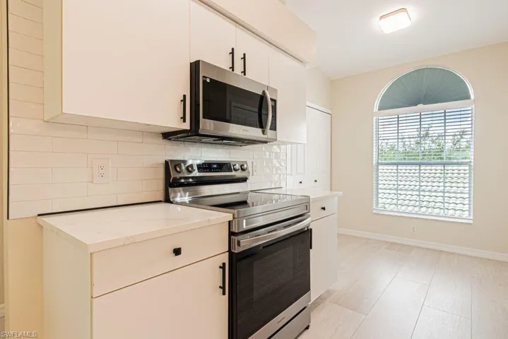 4985 Sandra Bay Dr 201, Naples, Florida 34109
