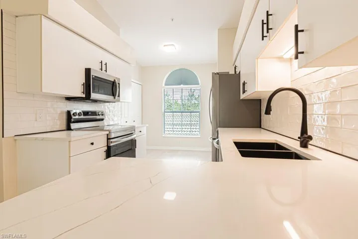 4985 Sandra Bay Dr 201, Naples, Florida 34109