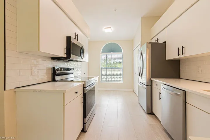 4985 Sandra Bay Dr 201, Naples, Florida 34109
