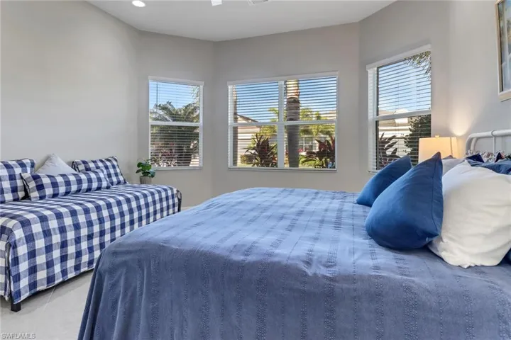 28523  Wharton  DR, Bonita Springs, FL 34135