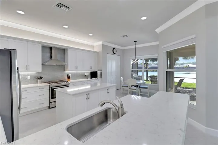 28523  Wharton  DR, Bonita Springs, FL 34135