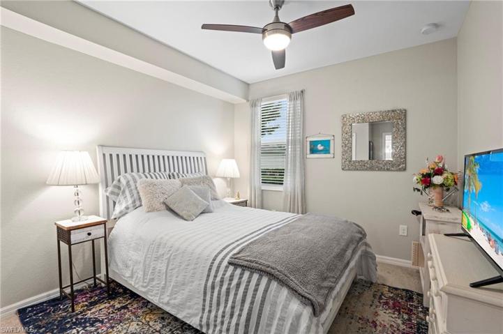 Guest Bedroom #1