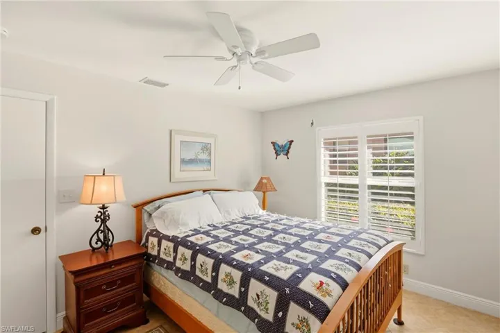 142  Old Tamiami  TRL, Naples, FL 34110