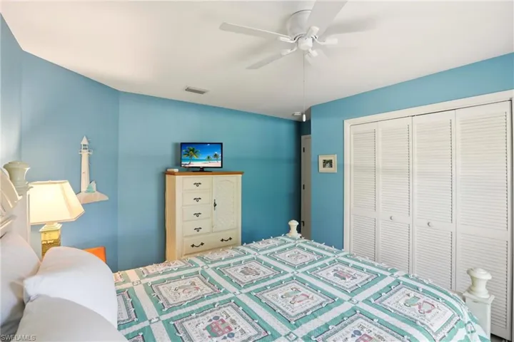 142  Old Tamiami  TRL, Naples, FL 34110