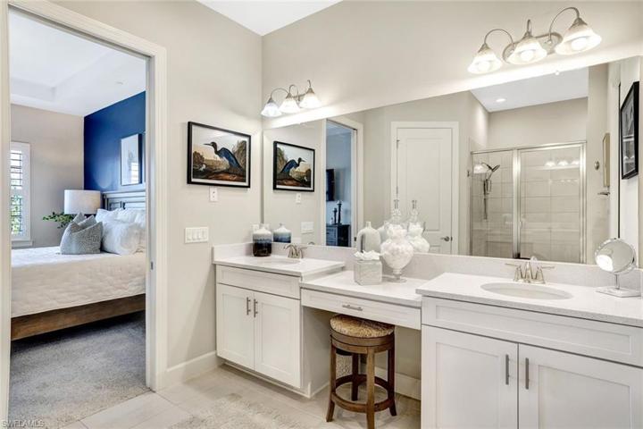 9649  Montelanico  LOOP, Naples, FL 34119