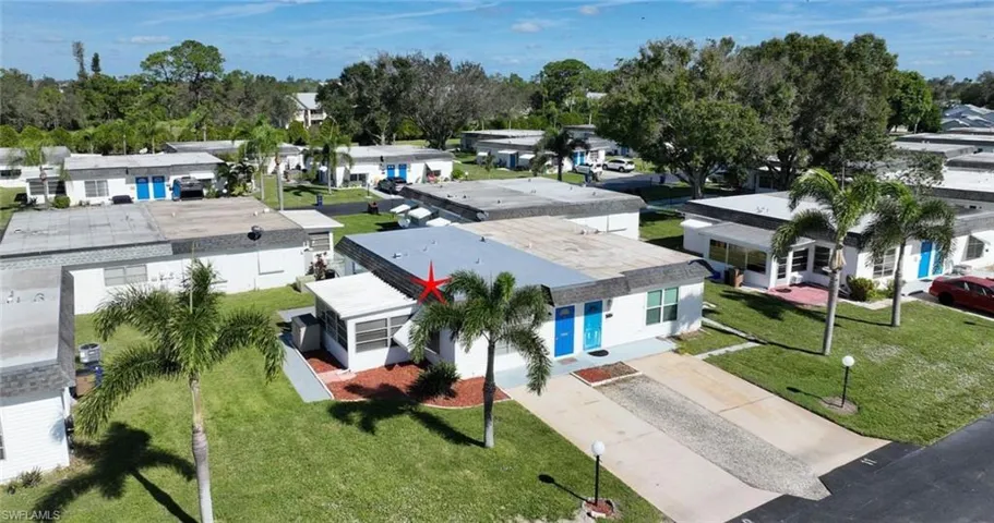 9  Hamlin  CT, Lehigh Acres, FL 33936