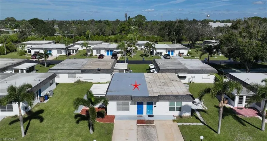 9  Hamlin  CT, Lehigh Acres, FL 33936
