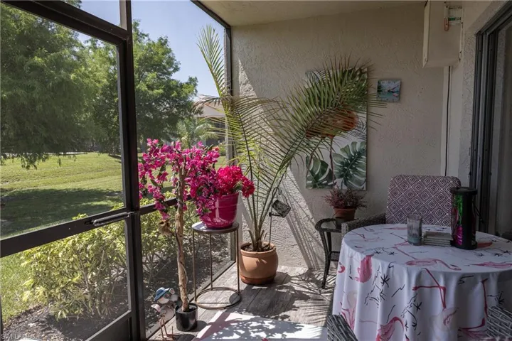 5697  Rattlesnake Hammock  RD, Naples, FL 34113