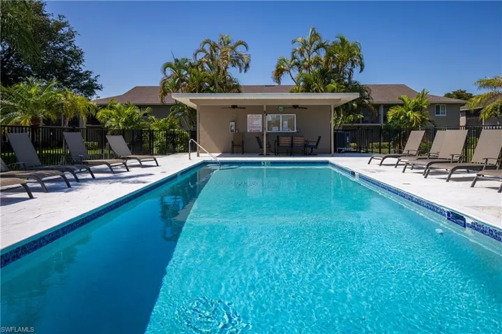 5697  Rattlesnake Hammock  RD, Naples, FL 34113