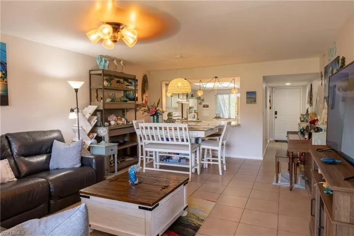 5697  Rattlesnake Hammock  RD, Naples, FL 34113