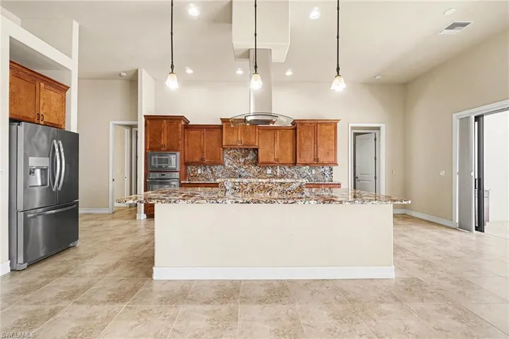 866 Cal Cove Dr, Fort Myers, Florida 33919