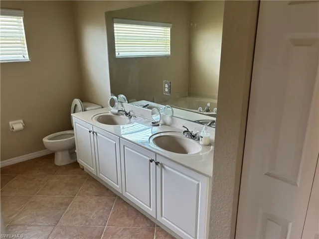 402 SW 29th  PL, Cape Coral, FL 33991