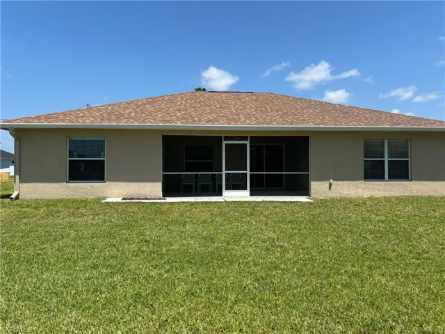 402 SW 29th  PL, Cape Coral, FL 33991