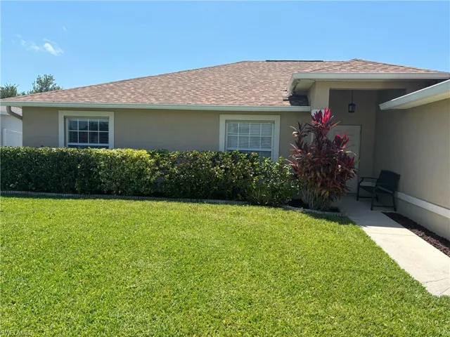 402 SW 29th  PL, Cape Coral, FL 33991