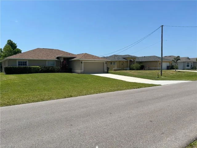 402 SW 29th  PL, Cape Coral, FL 33991