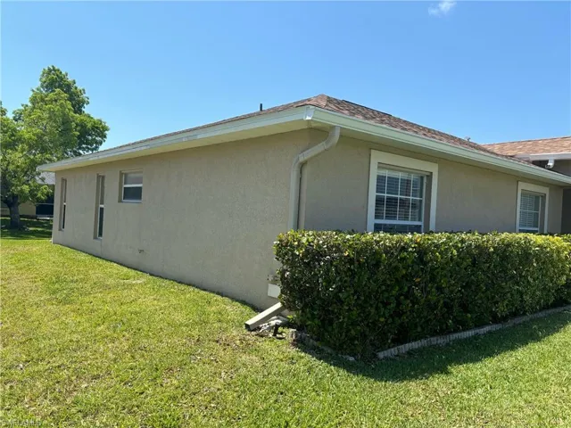 402 SW 29th  PL, Cape Coral, FL 33991