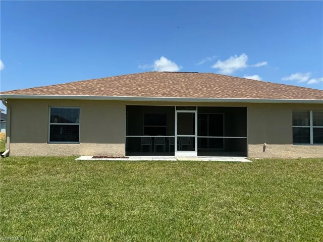 402 SW 29th  PL, Cape Coral, FL 33991