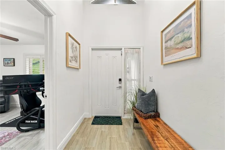 27160 Edenbridge Ct, Bonita Springs, Florida 34135