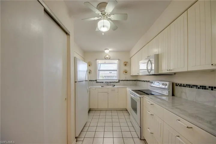 909 Se 46th Ln # 202, Cape Coral, Florida 33904