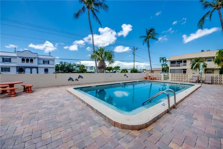 909 Se 46th Ln # 202, Cape Coral, Florida 33904