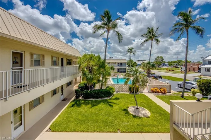 909 Se 46th Ln # 202, Cape Coral, Florida 33904