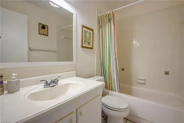 909 Se 46th Ln # 202, Cape Coral, Florida 33904