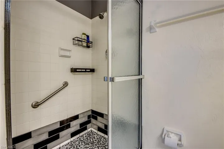 909 Se 46th Ln # 202, Cape Coral, Florida 33904