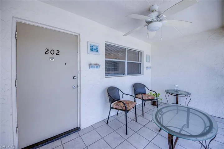 909 Se 46th Ln # 202, Cape Coral, Florida 33904