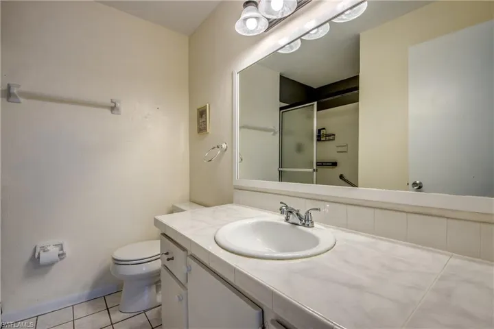 909 Se 46th Ln # 202, Cape Coral, Florida 33904
