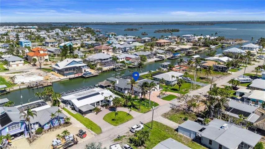 Easy Access to the bay and restaurants on the north end   (Photo digitally enhanced)