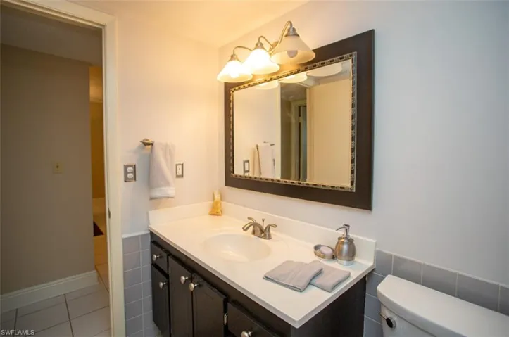 315 Saint Andrews Blvd A25, Naples, Florida 34113