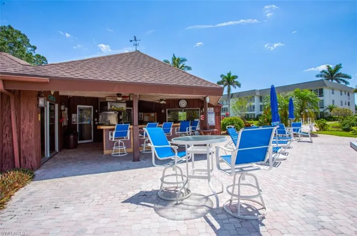 315 Saint Andrews Blvd A25, Naples, Florida 34113