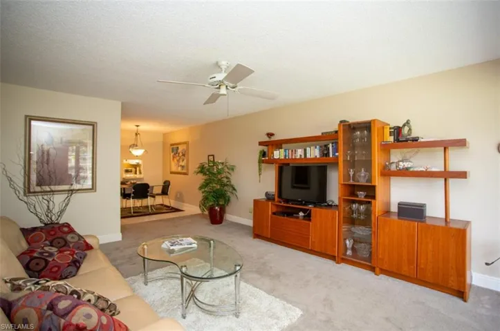 315 Saint Andrews Blvd A25, Naples, Florida 34113