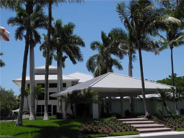Tarpon Cove Beach & Racquet Club