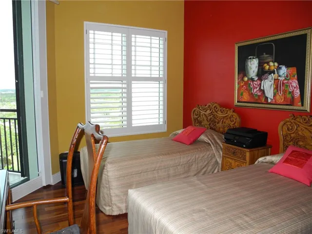 Guest bedroom 2