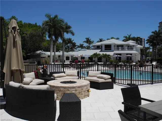 Tarpon Cove Beach & Racquet Club Pool