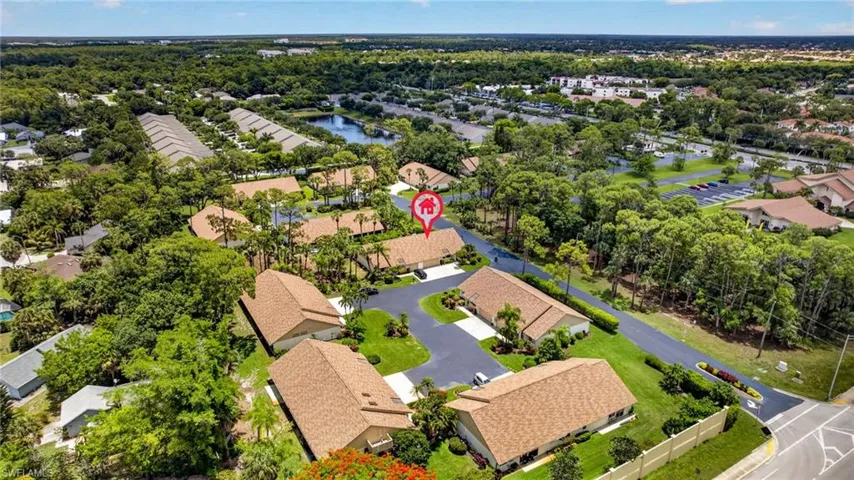 6072 Huntington Woods Dr 17, Naples, Florida 34112
